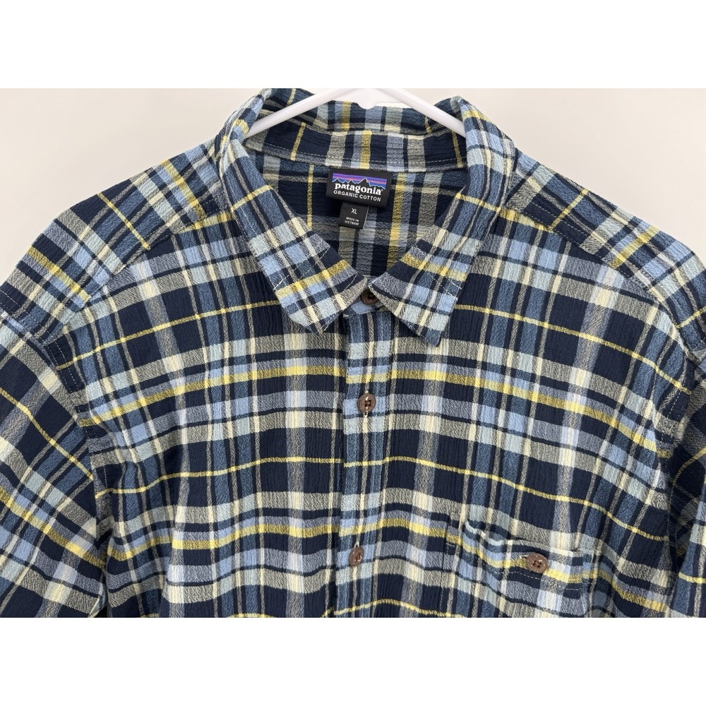 Patagonia A/C Shirt Mens XL Blue Plaid Textured Organic Cotton Button Up Casual - Picture 2 of 8